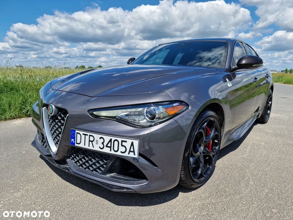 Alfa Romeo Giulia 2.9 Bi Turbo V6 Quadrifoglio - 10