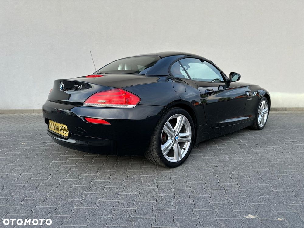 BMW Z4 sDrive28i - 10