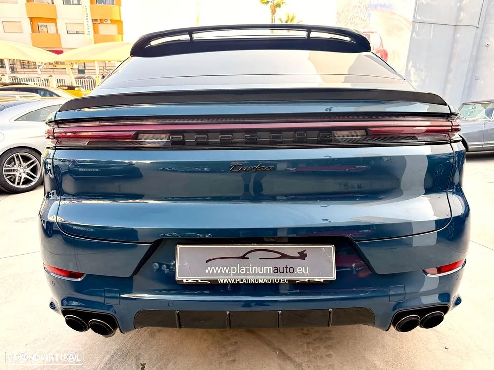 Porsche Cayenne Turbo E-Hybrid - 5