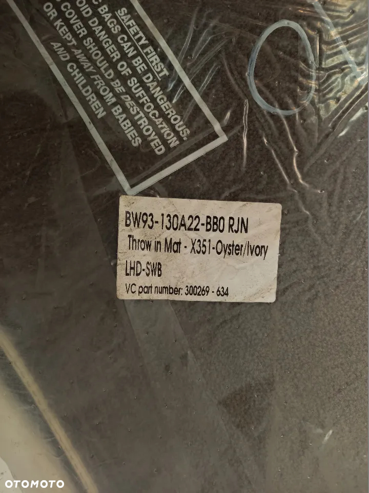 Jaguar XJ X351 351 AW93 BW93 SWB dywanik wykladziny dywaniki NOWE OEM - 3