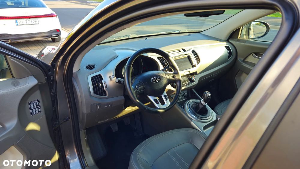 Kia Sportage 1.7 CRDI XL 2WD - 18