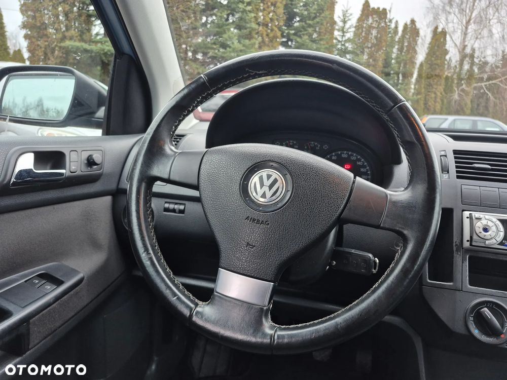 Volkswagen Polo 1.4 Special - 14