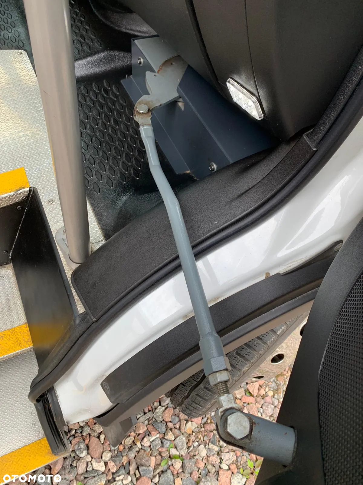 Iveco Daily - 21 miejsc - 18