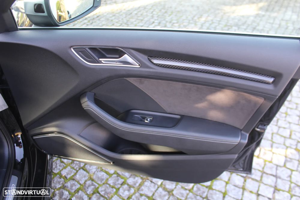 Audi RS3 Limousine - 25