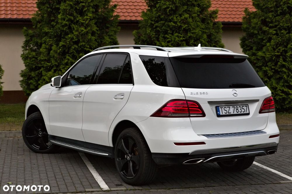 Mercedes-Benz GLE 400 4Matic 7G-TRONIC Exclusive - 4