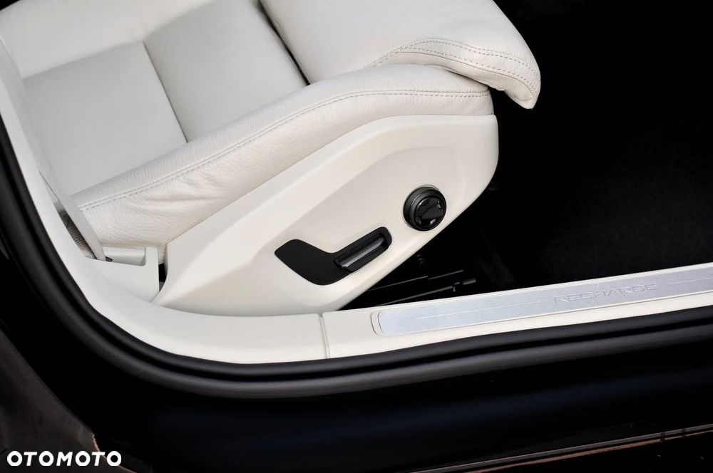 Volvo V60 T6 AWD Recharge Geartronic Inscription - 24