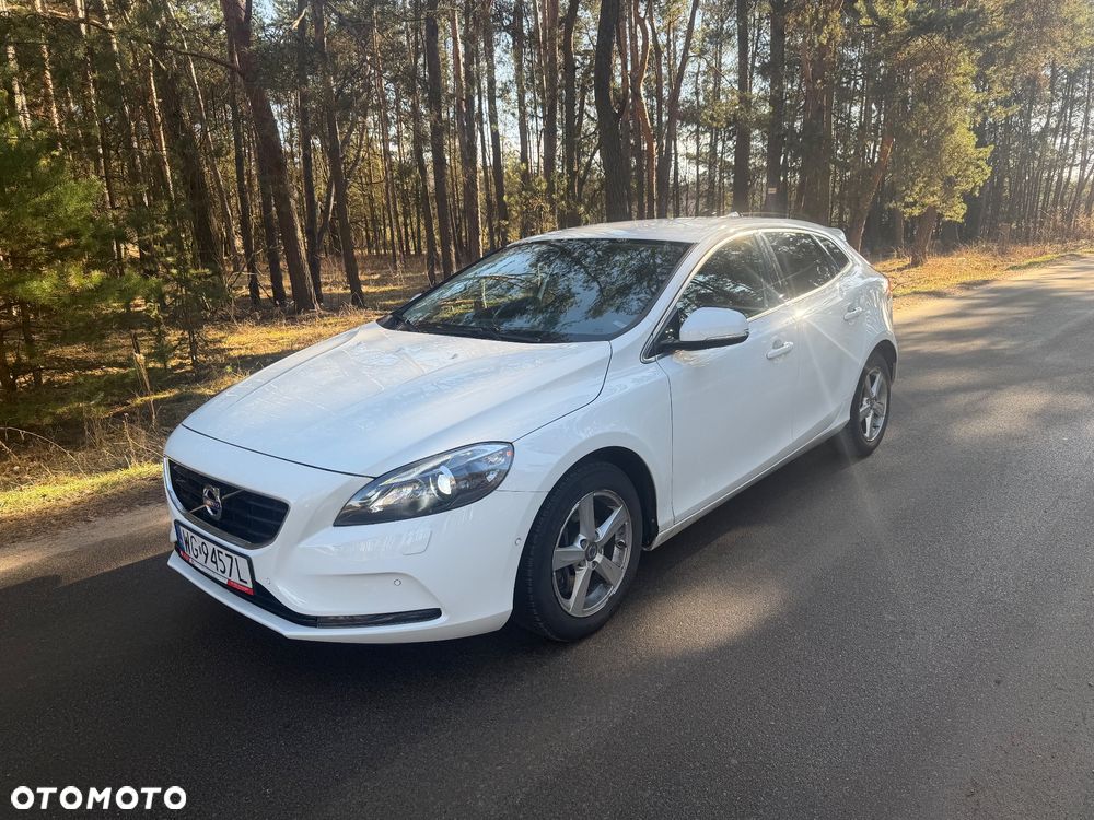 Volvo V40 D3 Momentum - 10