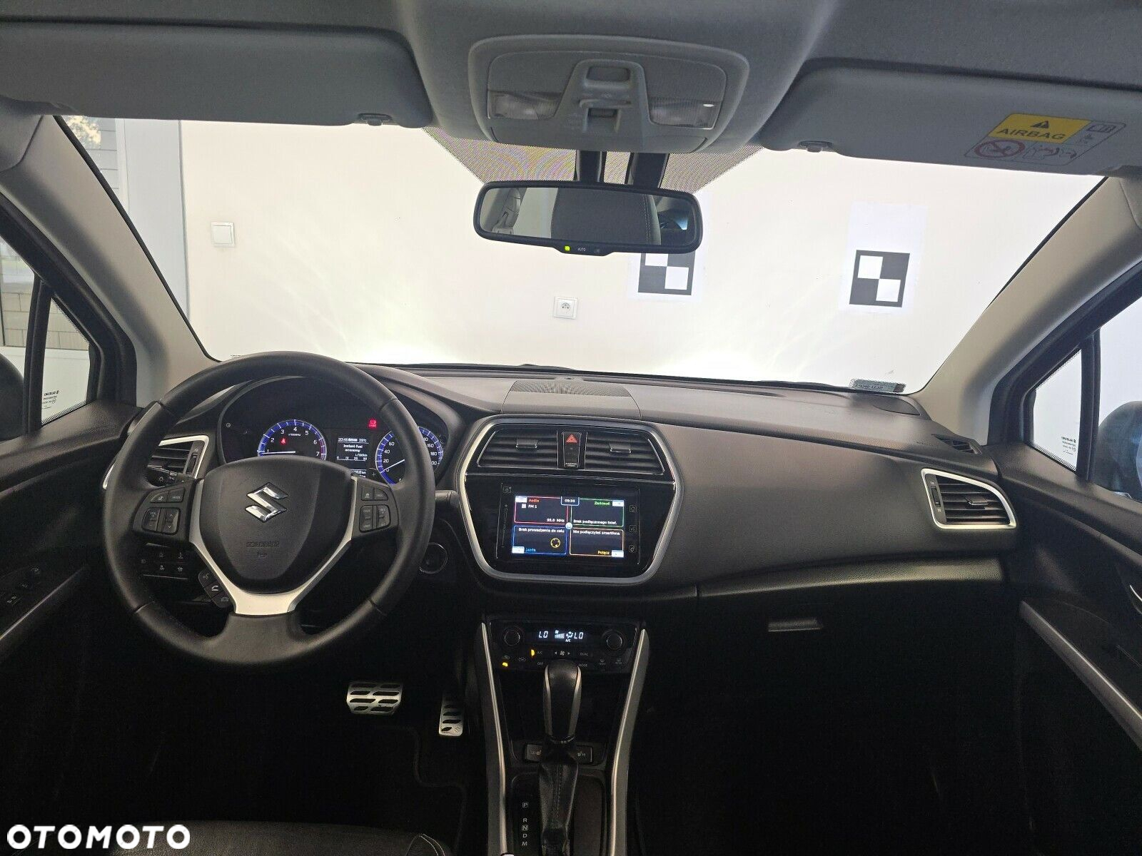 Suzuki SX4 S-Cross 1.4 T Elegance Sun 4WD - 10