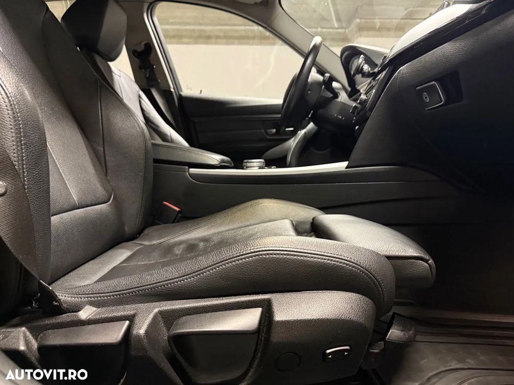 BMW Seria 3 320d Efficient Dynamic Edition Aut. Sport Line - 10