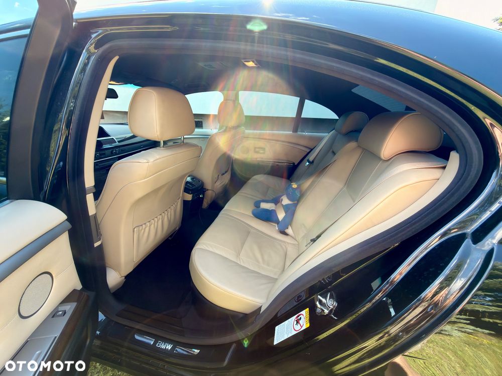 BMW Seria 7 730Li - 8