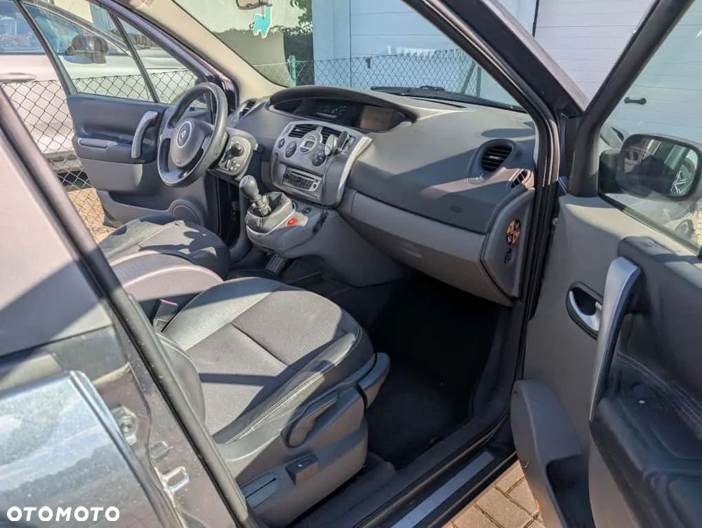 Renault Scenic 1.6 16V Expression - 15