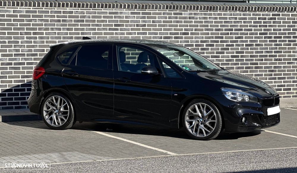 BMW 218 Active Tourer d xDrive M Sport - 3