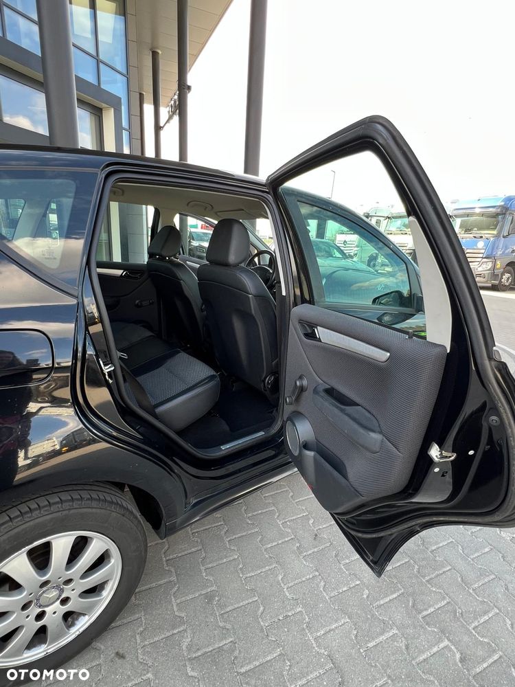Mercedes-Benz Klasa A 180 CDI Avantgarde EU5 - 23