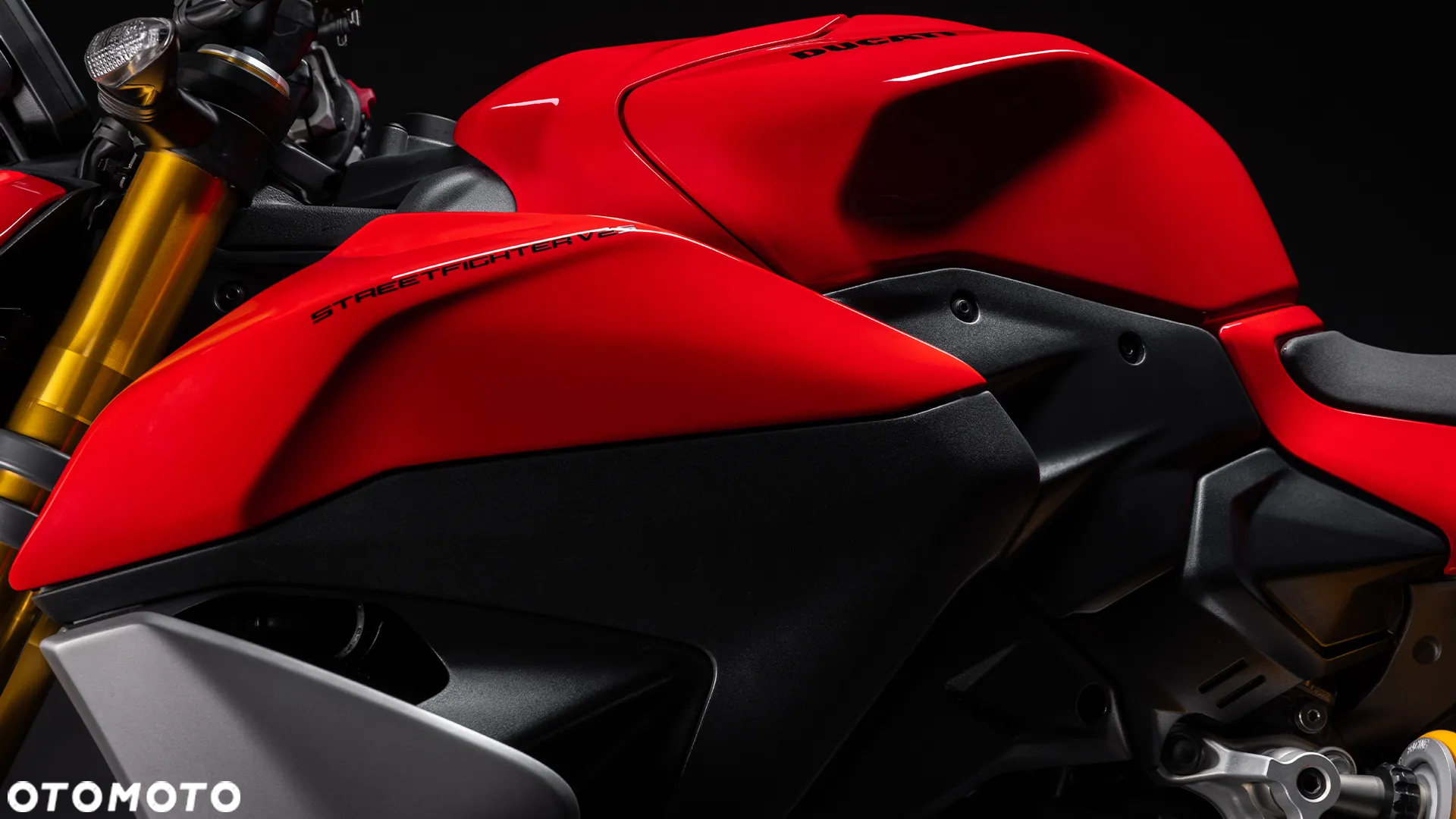 Ducati Streetfighter V2 - 9