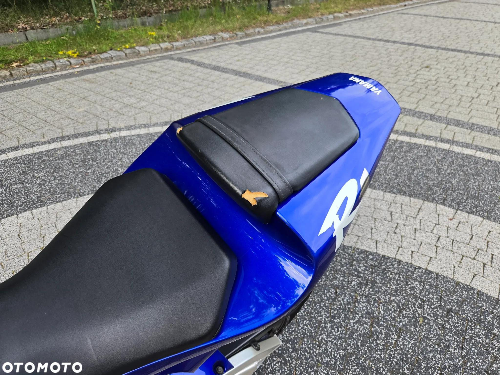 Yamaha R1 - 31