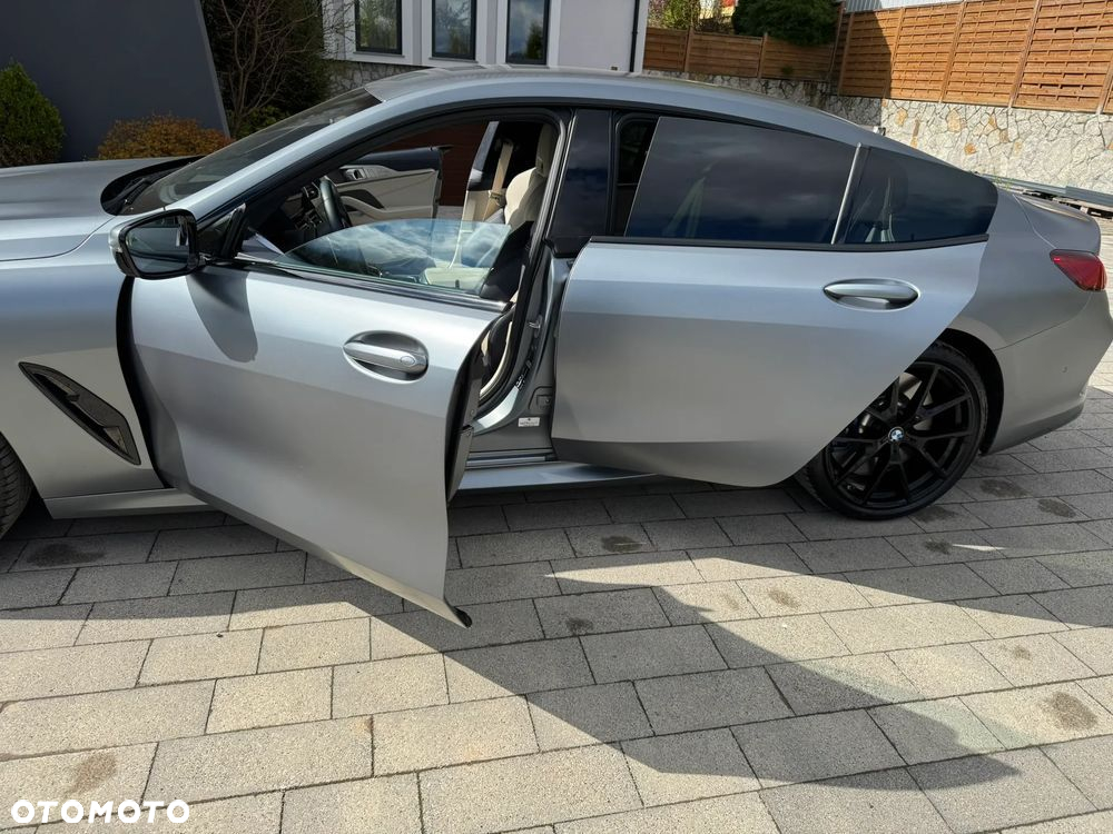 BMW Seria 8 M850i xDrive - 9