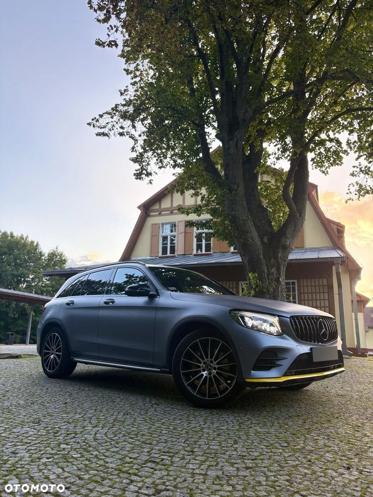 Mercedes-Benz GLC - 2