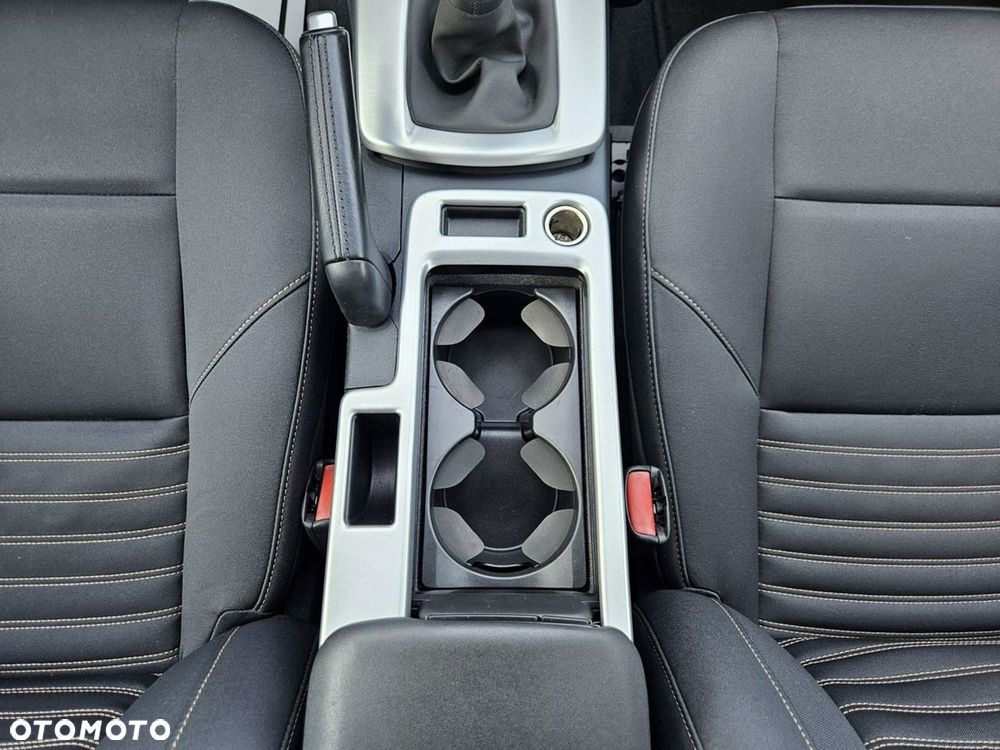 Volvo V50 DPF D3 Momentum - 20
