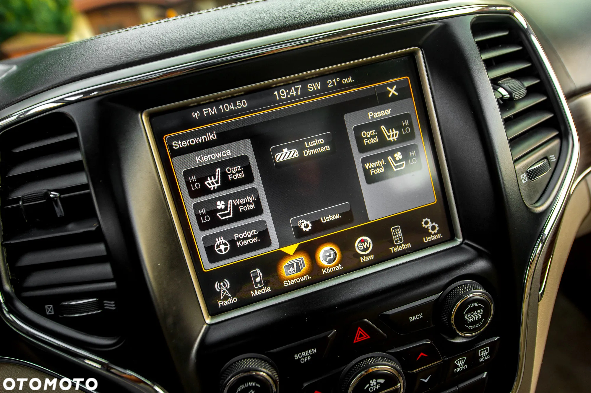 Jeep Grand Cherokee 3.0 CRD Overland Summit - 32