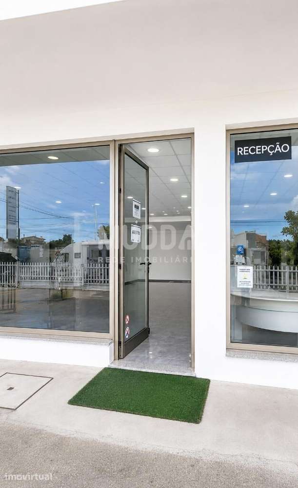 Arrenda-se Loja/ Espaço Comercial com 700 m2 - Grande imagem: 4/7