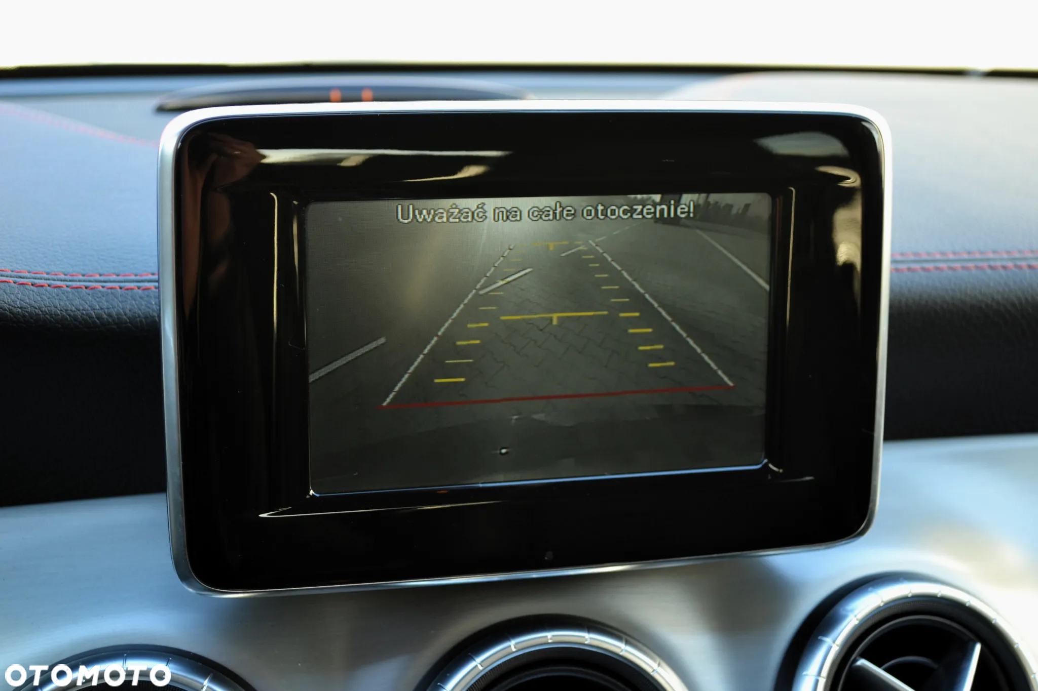 Mercedes-Benz CLA 45 AMG 4-Matic - 16