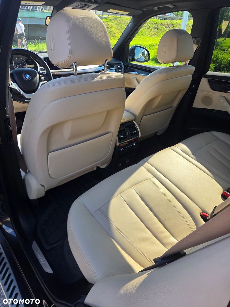 BMW X5 3.5i xDrive - 11