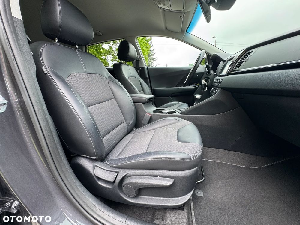 Kia Niro 1.6 GDI HEV 2WD OPF Spirit - 35
