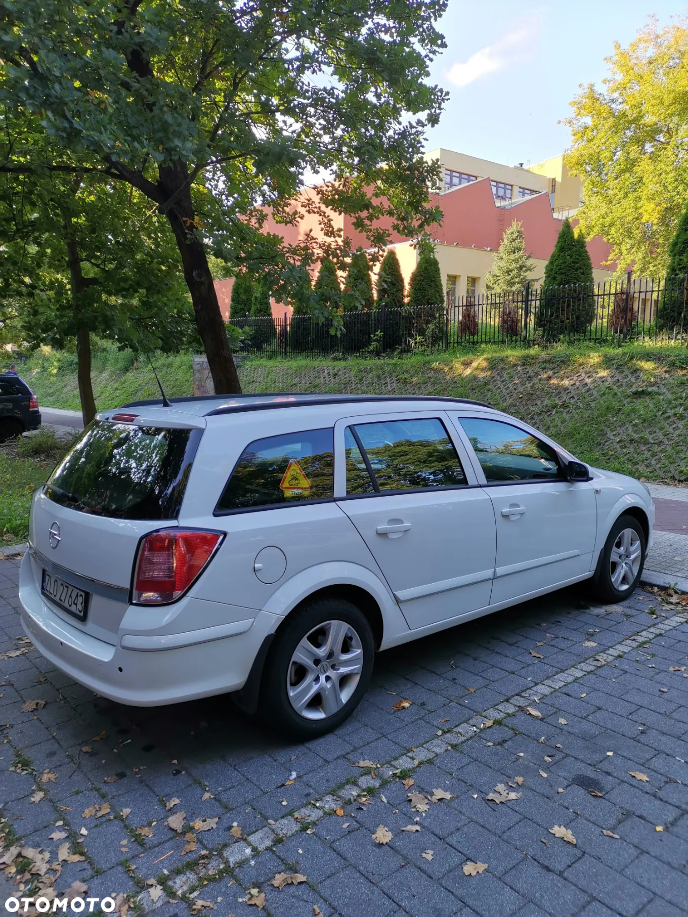 Opel Astra III 1.6 Enjoy - 4