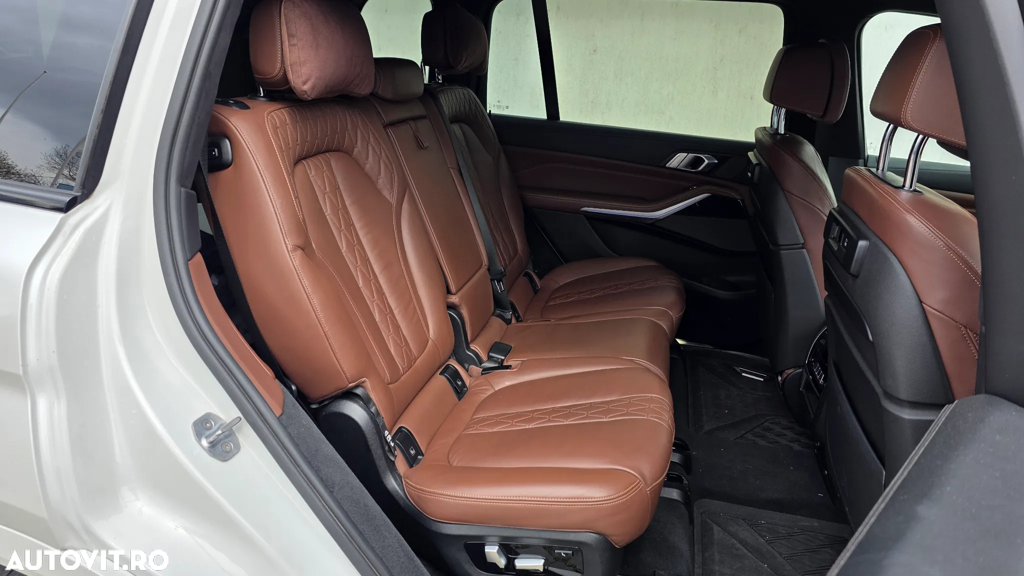 BMW X7 M50d - 11