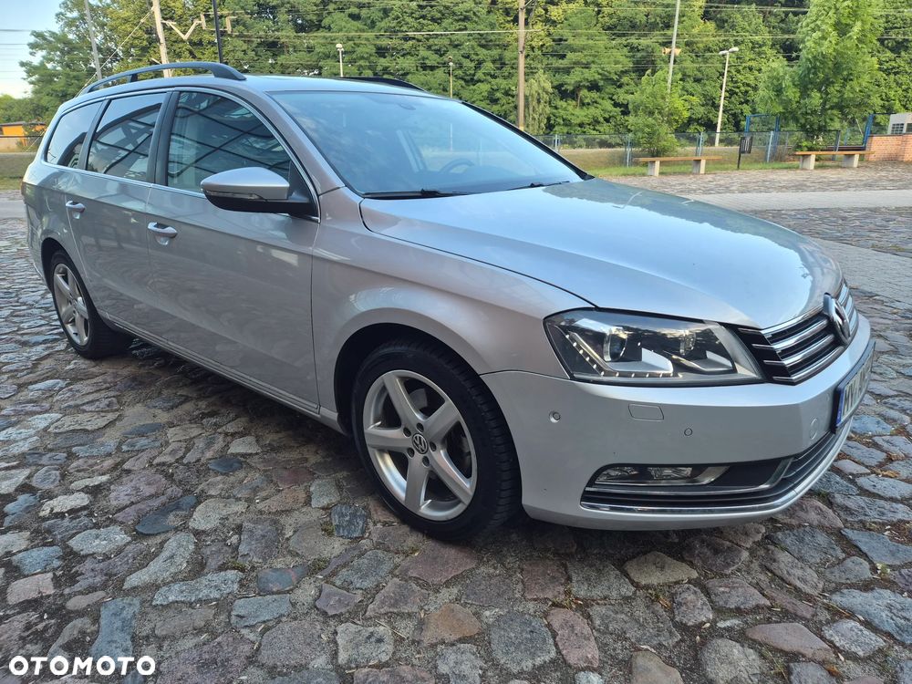 Volkswagen Passat 2.0 TDI DSG BlueMotion Technology Highline - 32