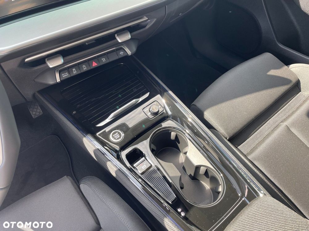 Audi Q3 Sportback - 28