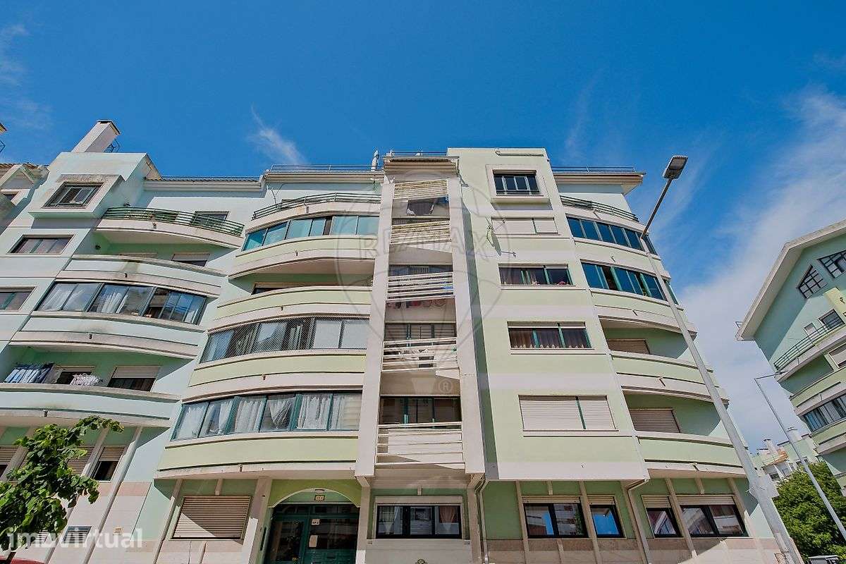 Apartamento T2 para arrendamento - Grande imagem: 2/39