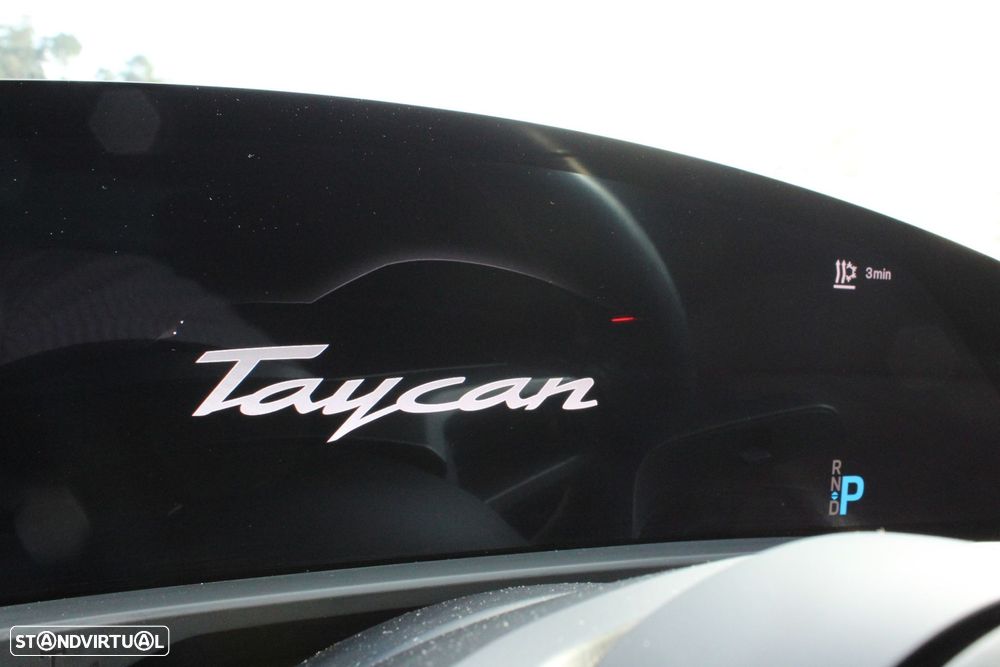 Porsche Taycan 4S - 49