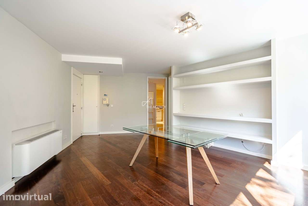 Apartamento T1 com Garagem na Rua Viriato – Avenidas Novas | Picoas | - Grande imagem: 4/24