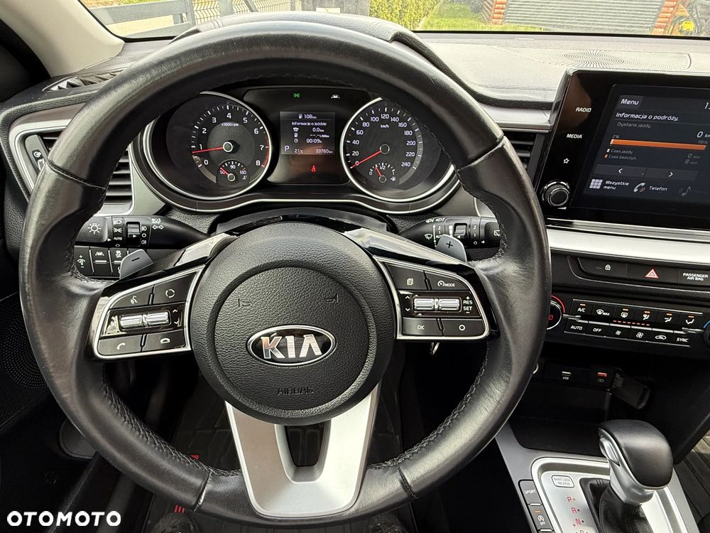 Kia Ceed 1.4 T-GDI M DCT - 15