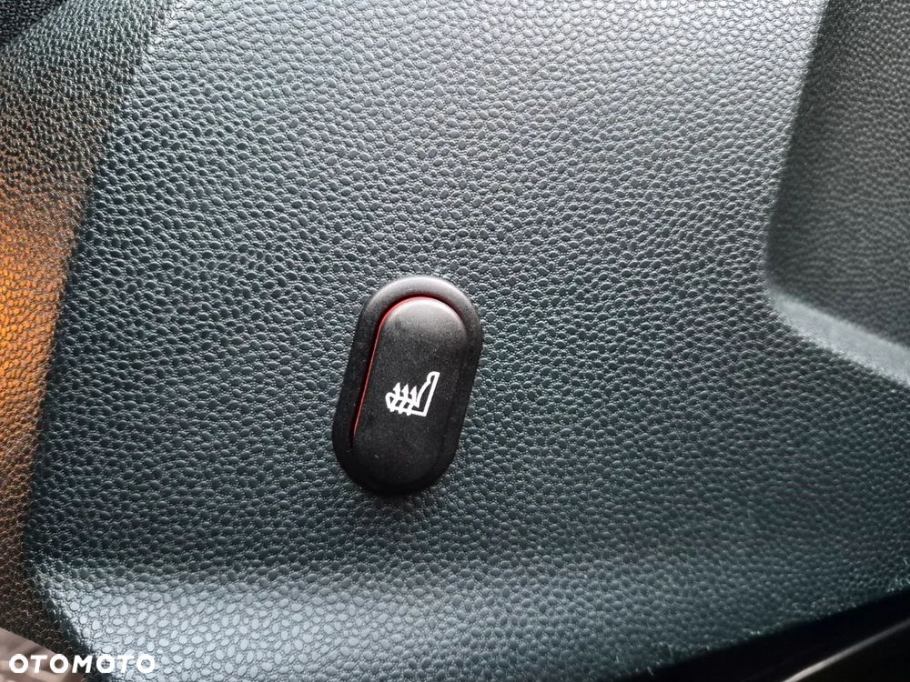 Ford Fiesta 1.25 Platinium X - 29