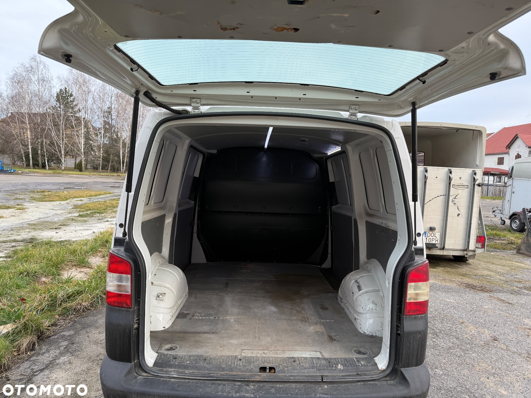 Volkswagen Transporter T5 Doka Kurz Trendline - 18