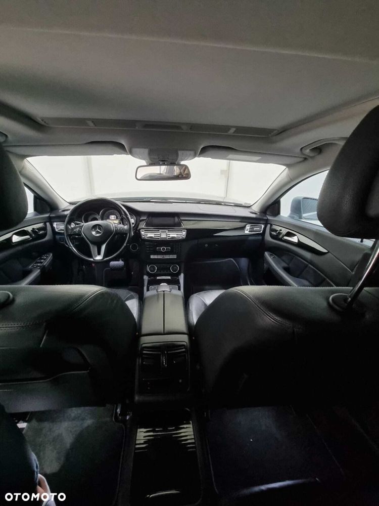 Mercedes-Benz CLS - 19