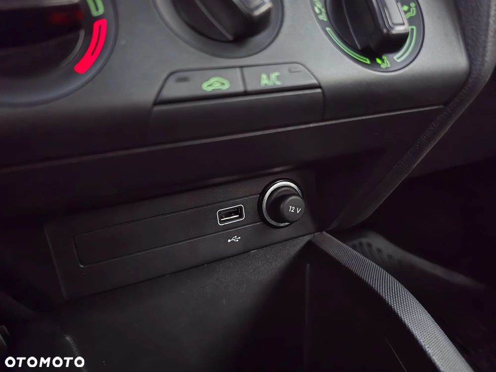 Skoda Fabia 1.0 TSI Ambition - 28