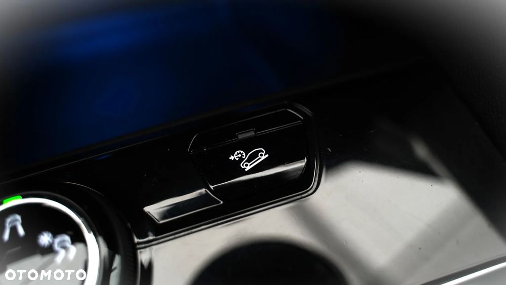 Peugeot 5008 - 25