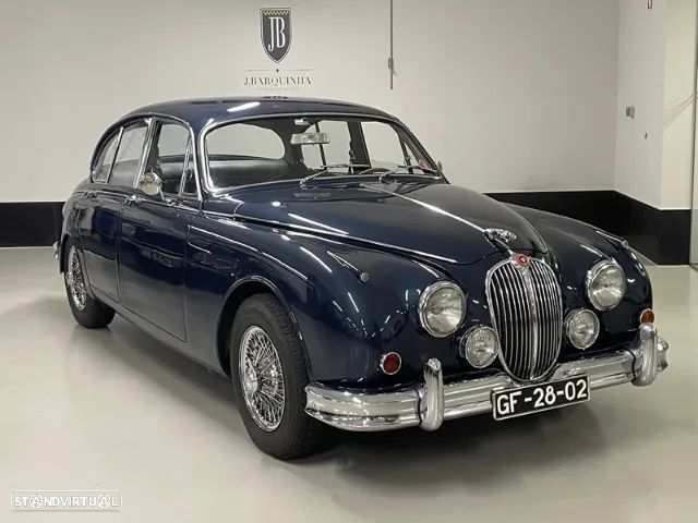 Jaguar MK II - 1