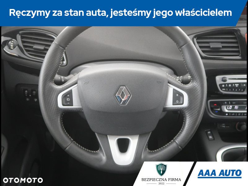 Renault Scenic - 16