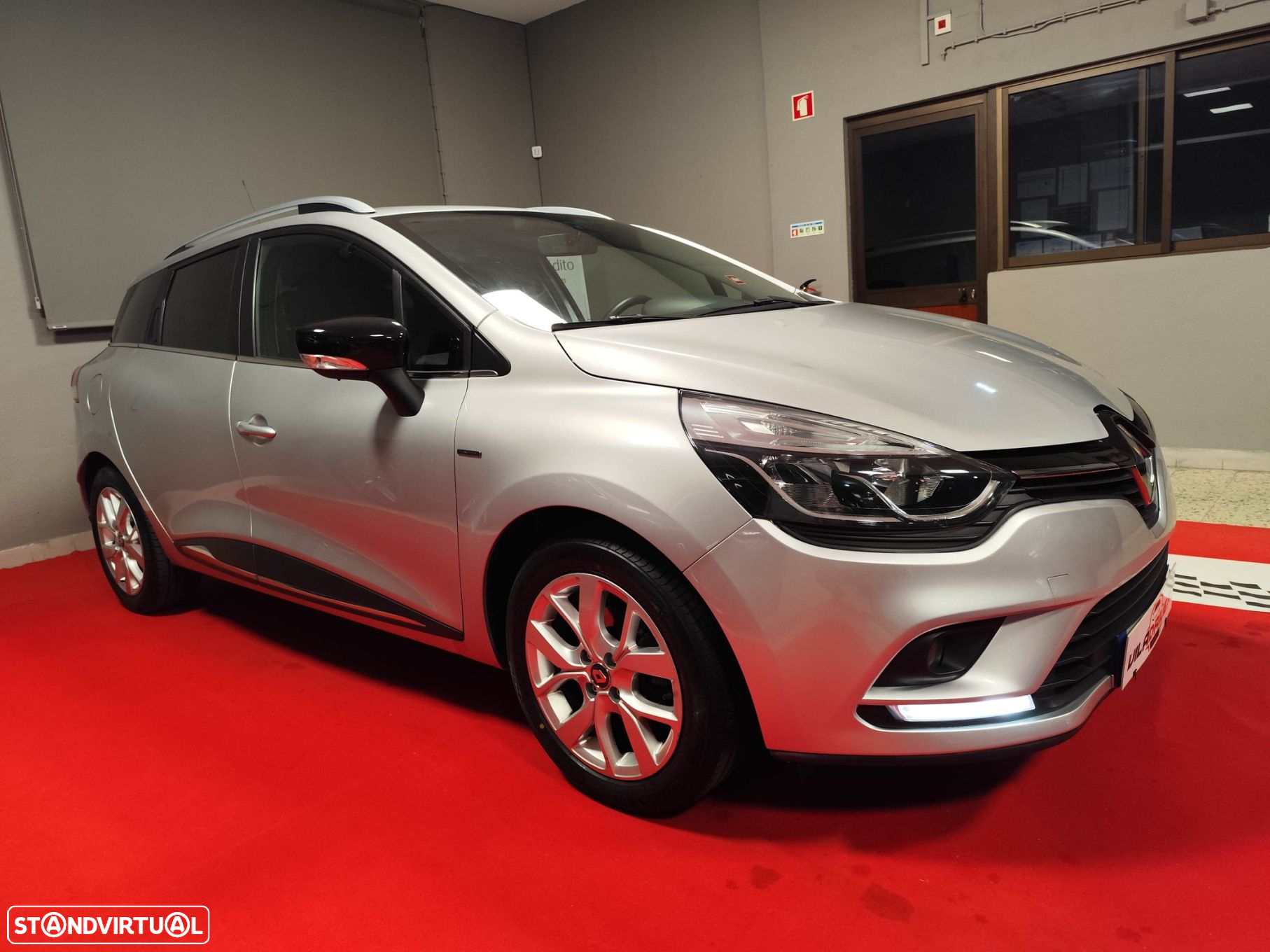 Renault Clio Sport Tourer 0.9 TCe Limited - 2