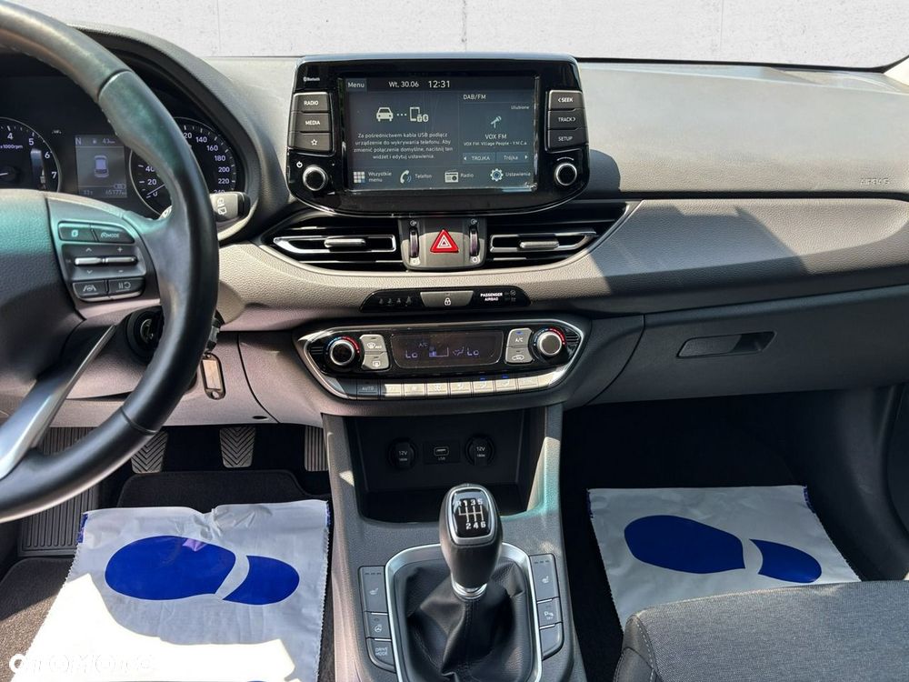 Hyundai i30 - 19