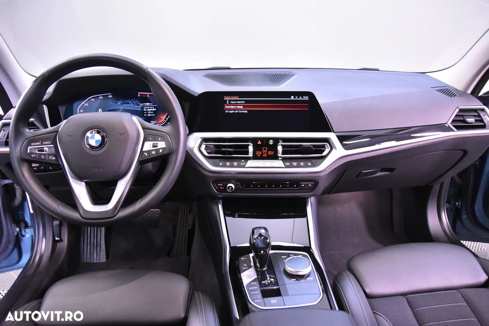 BMW Seria 3 320d Touring xDrive Aut. - 9