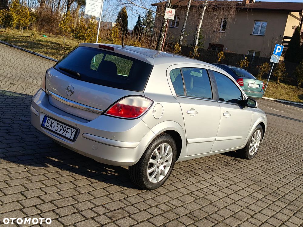 Opel Astra 1.6 Edition - 12
