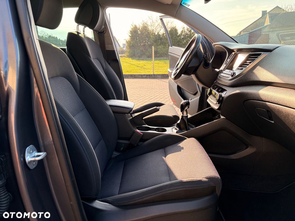 Hyundai Tucson blue 1.7 CRDi 2WD Style - 15