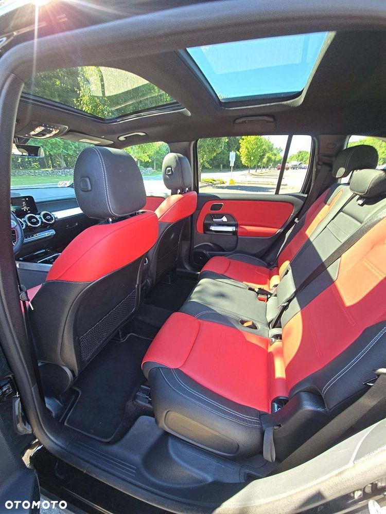 Mercedes-Benz GLB 250 4Matic 8G-DCT AMG Line - 9