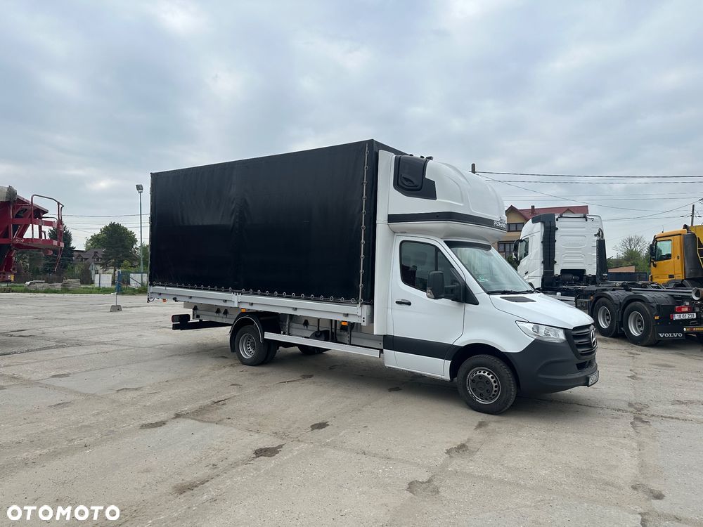 Mercedes-Benz Sprinter 517 - 4