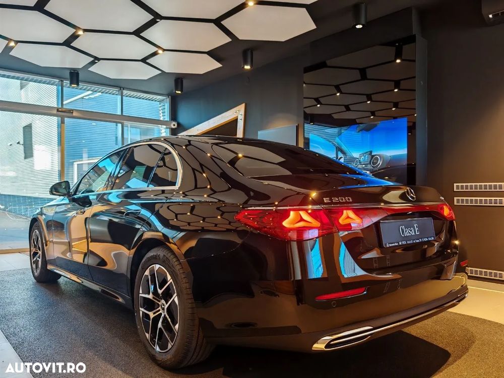 Mercedes-Benz E 200 MHEV 4MATIC Aut. - 11